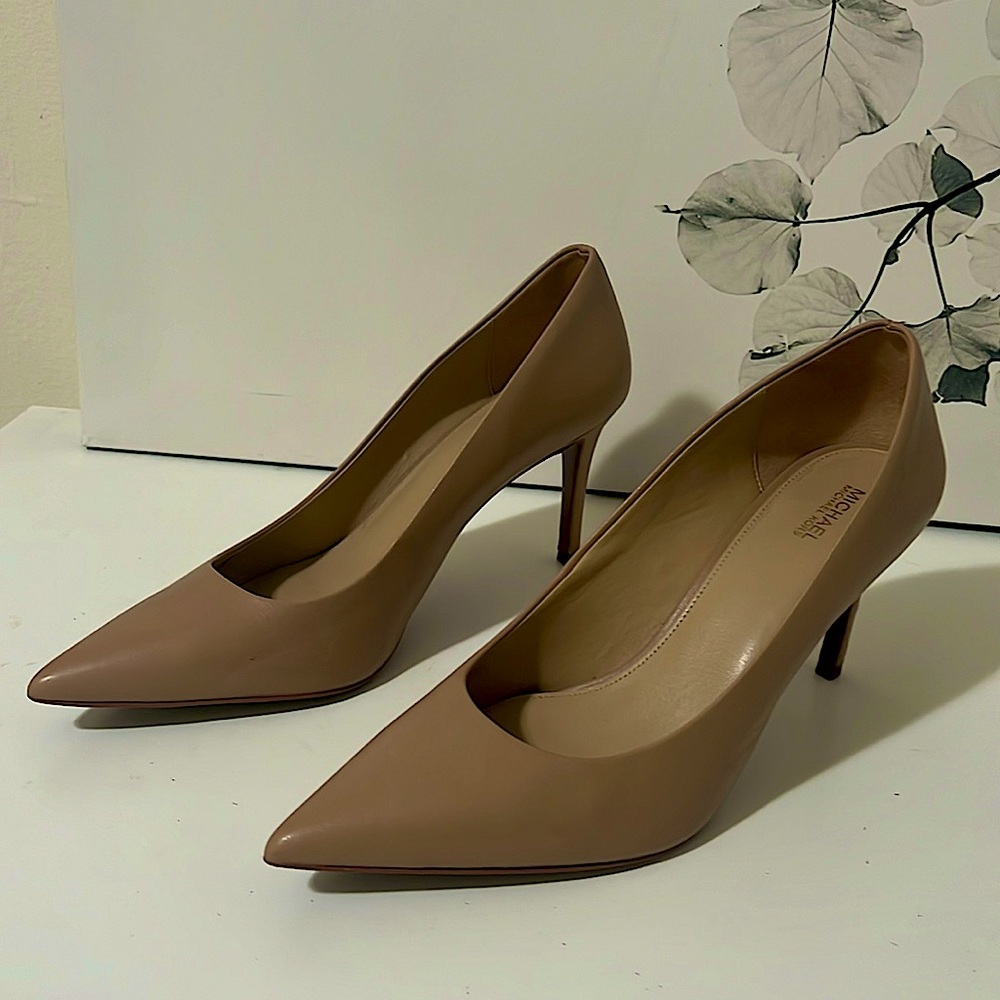 Michael Kors Keke Mid Pump